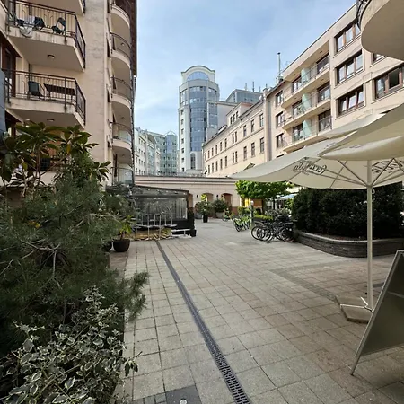 Downtown Family Apartment *
