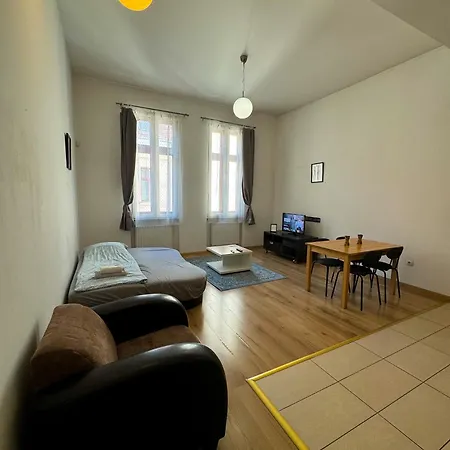 Downtown Family Apartment *
