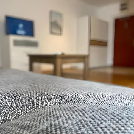 Downtown Family Apartment *