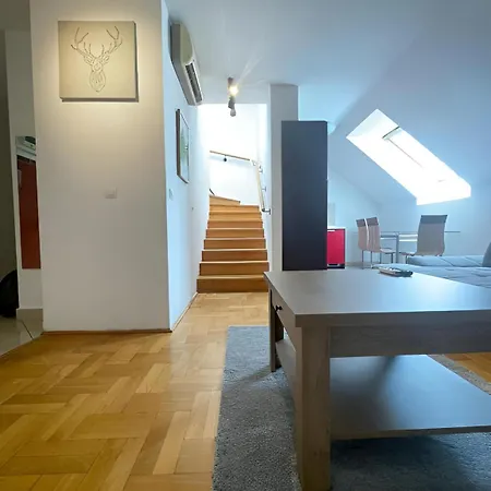 Downtown Family * Budapešť